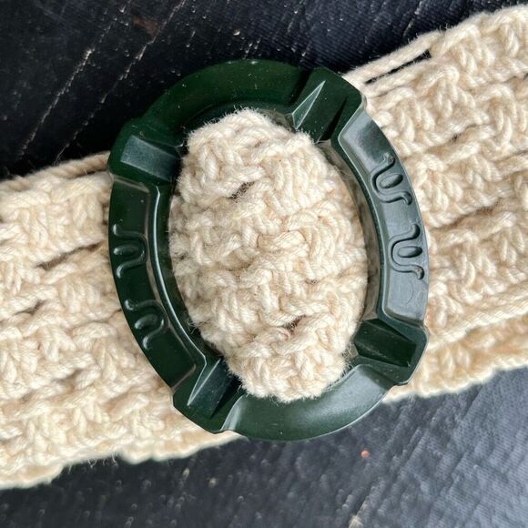 Vintage Handcrafted Macrame Belt with Green Bakelite Buckle - Picture 1 of 9